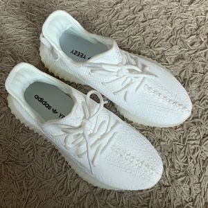 Adidas Yeezy 350. New without tag